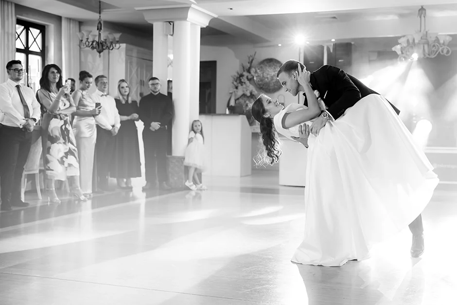 Fotograf Opole, Kamerzysta Opole, Dworek pod Lasem, Sala weselna Opole