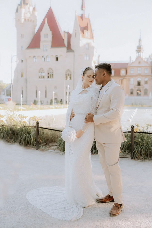 Zamek Moszna, sesja ślubna, fotograf ślubny, kamerzysta na wesele, pozy ślubne, fotograf śląsk, kamerzysta śląsk