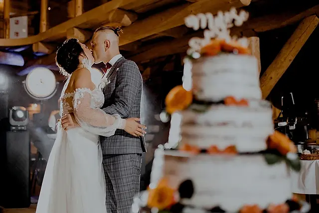 Kaplica Świętego Jana Nepomucena, Gościniec Nałęże, fotograf Jaworze, Dj. Karkut, fotograf śląsk, fotograf Gliwice, fotograf Bielsko-Biała, ślub Jaworze, sala weselna śląsk, fotograf Żory, Kaplica Świętego Jana Nepomucena, Gościniec Nałęże, fotograf Jaworze, Dj. Karkut, fotograf śląsk, fotograf Gliwice, fotograf Bielsko-Biała, Gościniec Szumny, Koralowa Sala Bankietowa, Dom Weselny Radosna, Sala Weselna Romeo i Julia, Kamil Szmidla, Mariusz Muzyk