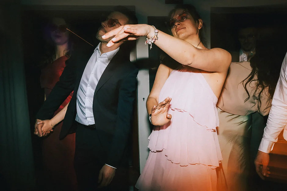 Dworek Kociołek, sala weselna małopolskie, sala weselna Myslenice, sala weselna Kraków, fotograf Kraków, fotograf ślubny, kamerzysta ślubny dj na wesele Kraków, sala weselna. zdjęcia analogiem na weselu, kamera vhs