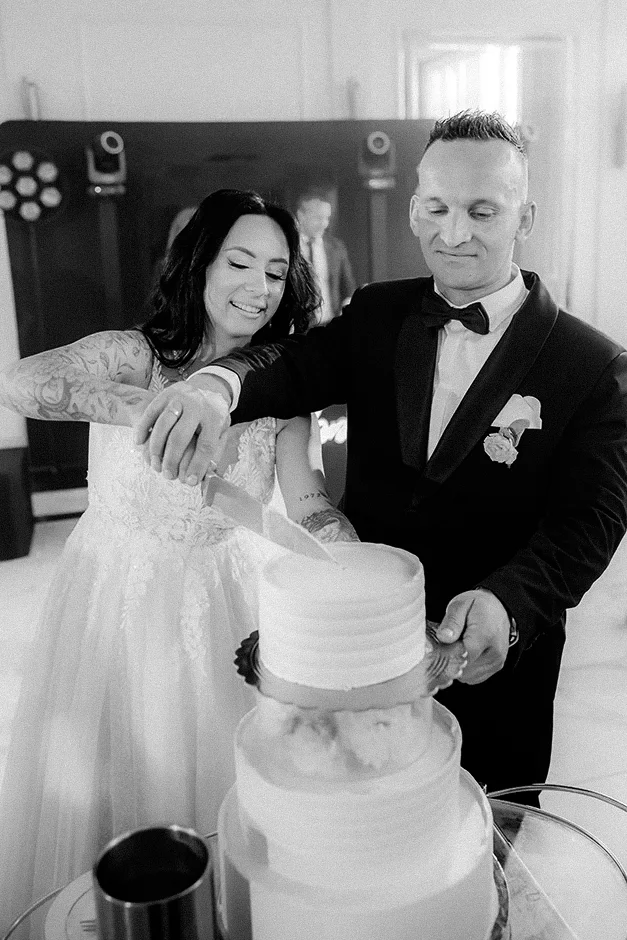 Arkadia Żory. Naturalna fotografia ślubna, elegancka sala i wyjątkowa atmosfera przyjęcia.