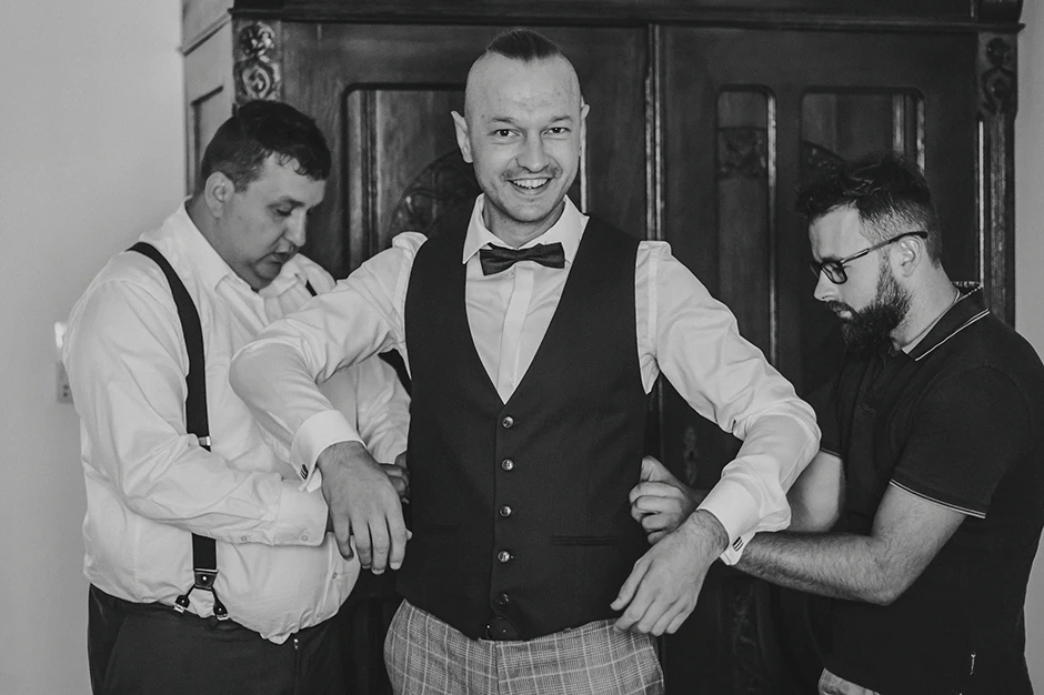 Kaplica Świętego Jana Nepomucena, Gościniec Nałęże, fotograf Jaworze, Dj. Karkut, fotograf śląsk, fotograf Gliwice, fotograf Bielsko-Biała, ślub Jaworze, sala weselna śląsk, fotograf Żory, Kaplica Świętego Jana Nepomucena, Gościniec Nałęże, fotograf Jaworze, Dj. Karkut, fotograf śląsk, fotograf Gliwice, fotograf Bielsko-Biała, Gościniec Szumny, Koralowa Sala Bankietowa, Dom Weselny Radosna, Sala Weselna Romeo i Julia, Kamil Szmidla, Mariusz Muzyk