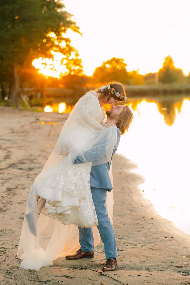 Ślub plenerowy z widokiem na jezioro śląsk, fotograf i kamerzysta