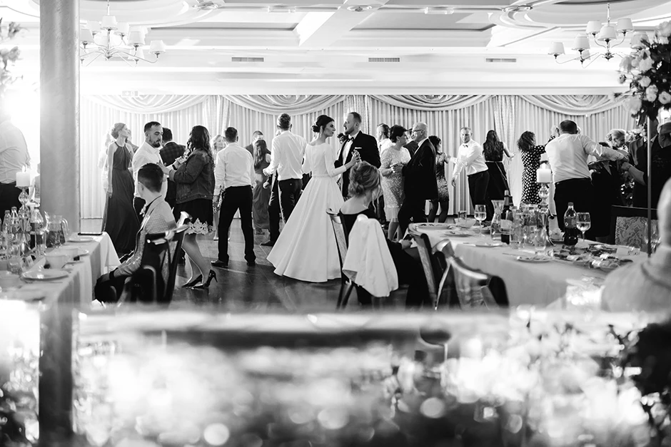 Dworek Mariański, sala weselna Częstochowa, fotograf Częstochowa, zespół weselny Częstochowa, dj Częstochowa, kamerzysta Częstochowa