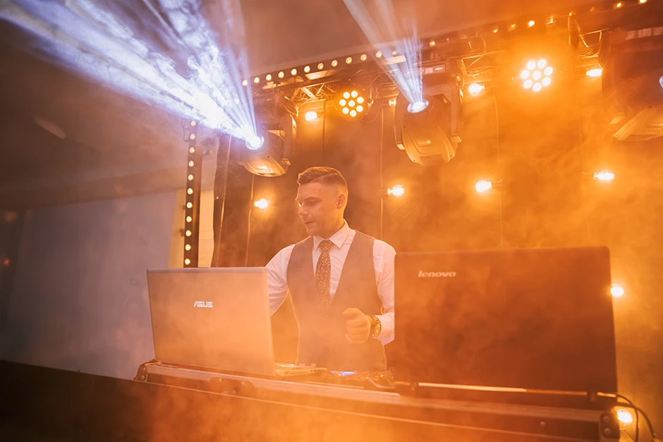 Dom Przyjęć Atmosfera, sala weselna Jastrzębie, fotograf Jastrzębie, kamerzysta Jastrzębie, dj Jastrzębie, dj Matyjas, zespół weselny Jastrzębie 