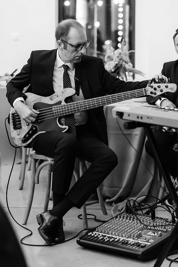 Plener ślubny w Winnicy, Ślub kościelny w plenerze, Winnica Jura, sala weselna, kamerzysta, fotograf, Kraków