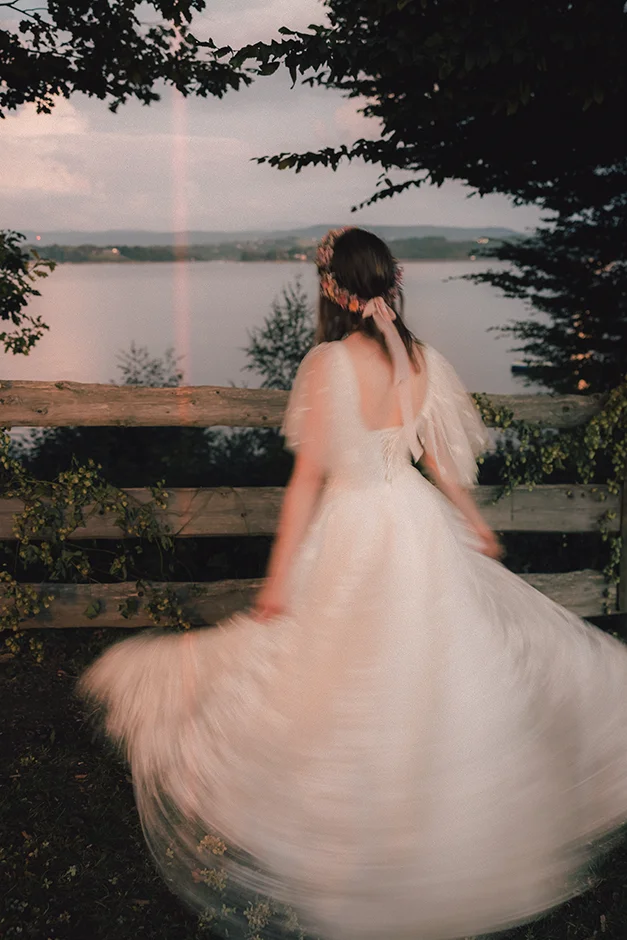 Ślub plenerowy z widokiem na jezioro śląsk, fotograf i kamerzysta