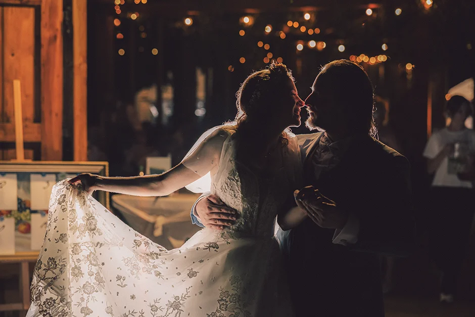 Ślub plenerowy z widokiem na jezioro śląsk, fotograf i kamerzysta