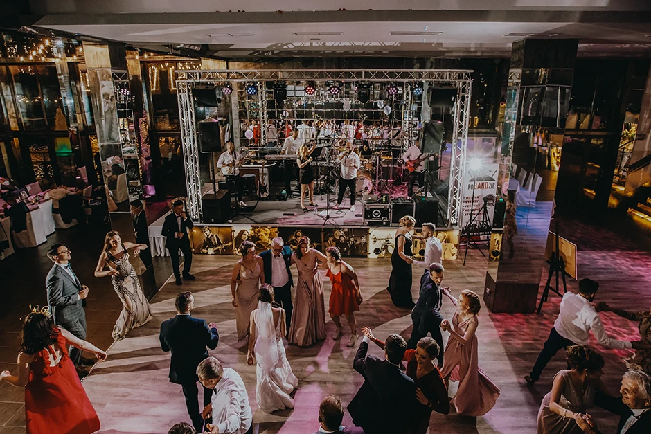 Diament Rudniki, sala weselna Częstochowa, wesele Diament Rudniki, sala weselna śląsk, zspół weselny śląsk, fotograf ślub śląsk, zespół Po Bandzie, dj wesele śląskie, dj Częstochowa, zespół weselny Częstochowa, fotograf Częstochowa, fotograf Częstochowa, sala weselna Rudniki