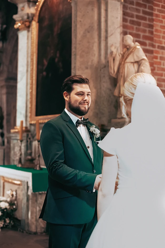 Sala weselna śląsk, Wesele Taaka Ryba,  Bazylika Matki Bożej Pokornej Rudy, Focus Group dj, dj śląsk, zespół na wesele śląsk, fotograf ślubny Katowice, fotograf Żory, fotograf Rybnik, fotograf Katowice, Biały Dom wesele, wesele Dom Przyjęć Iwona, wesele Montenegro Żory, wesele Aura Rybnik, wesele Premium Radlin, wesele Stara Palmiarnia, wesele Arkadia Radlin, fotograf Kastudio, fotograf foto Jedynak, foto Hojdys, fotograf Radosław Sobik, fotograf ślubny Pszczyna, fotograf ślubny Knurów