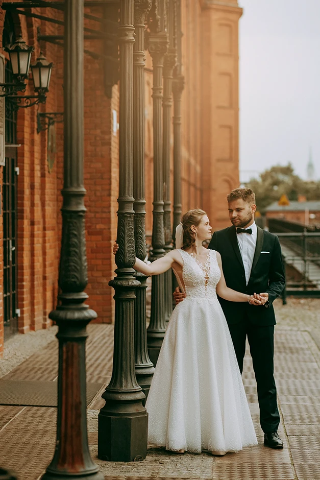 Sala weselna Łódź, wesele Aria, kośćiół Kościół Miłosierdzia Bożego, fotograf ślubny Łódź, Plener ślubny Księzy Młyn, Dj Paweł Kaleciński, sala weselna Łódzkie, wesele dworek Amber, wesele Amadeusz Łódź, wesele Zielony Buk, wesele Dwór Artusa, fotograf Piotr Urban, fotograf Retrobłysk, fotograf Cyrkiel, fotograf Rafał Kalabiński, fotograf Sylwia Adamczuk, dj Łódź, ślub Łódź