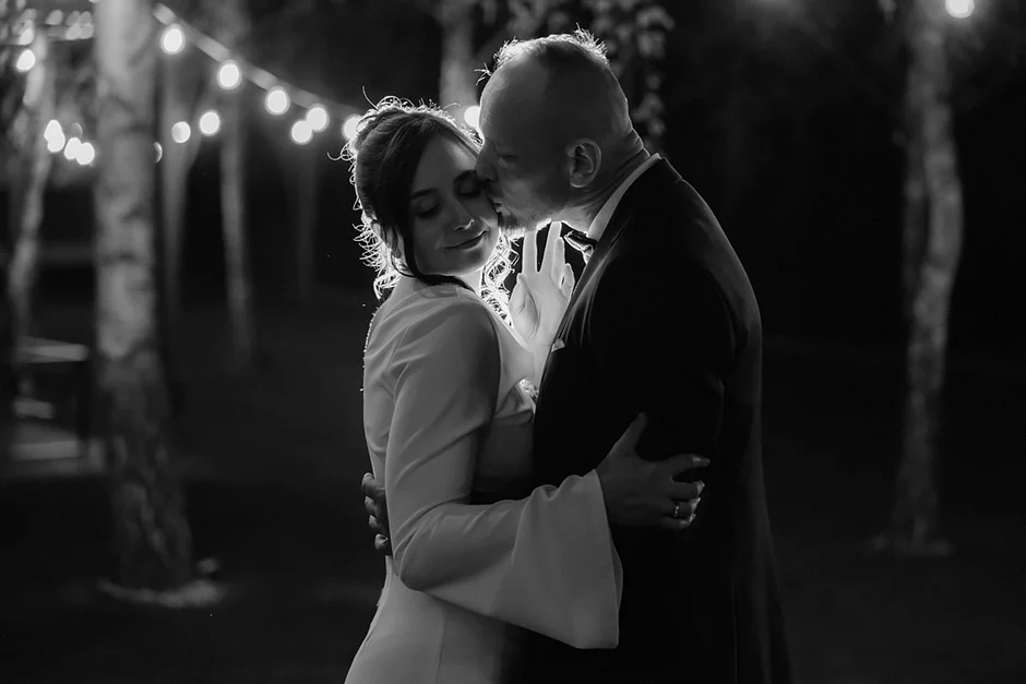 Film ślubny, zdjęcia ślubne, dj na wesele, zespół wesele, sala weselna, ślub plenerowy, ślub cywilny, sesja ślubna, dobry fotograf, polecany fotograf, sesja nocna, zdjęcia z ślubu, sala weselna małopolskie, Restauracja Arboretum