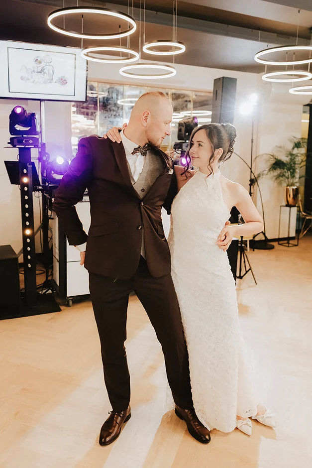 Film ślubny, zdjęcia ślubne, dj na wesele, zespół wesele, sala weselna, ślub plenerowy, ślub cywilny, sesja ślubna, dobry fotograf, polecany fotograf, sesja nocna, zdjęcia z ślubu, sala weselna małopolskie, Restauracja Arboretum