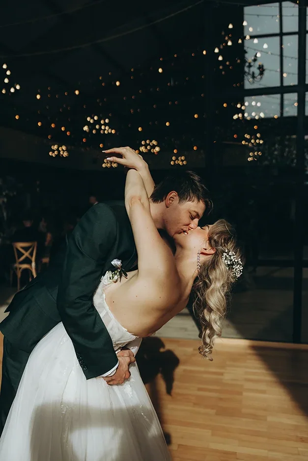 Szlachecki Dwór Pobiednik – przyjęcie weselne pod Krakowem