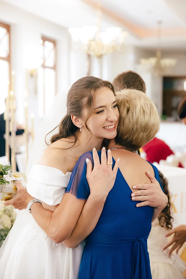 DwFotograf Opole, Kamerzysta Opole, Dworek pod Lasem, Sala weselna Opoleorek Pod Lasem - sala weselna Opole