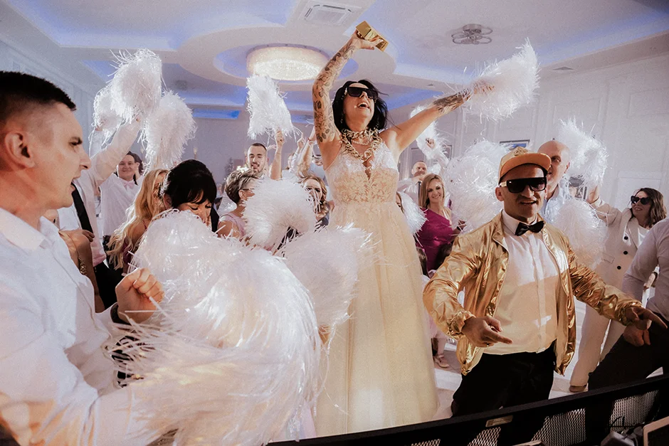 Arkadia Żory. Naturalna fotografia ślubna, elegancka sala i wyjątkowa atmosfera przyjęcia.