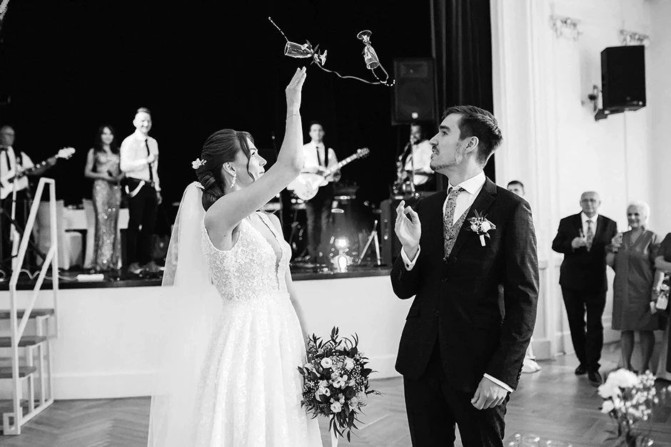 Pod Zeleným dubem, Plener w Krowiarkach, fotograf śląsk, fotograf Katowice, fotograf Czechy, One Night Band, Piotr Żyra, fotograf Żory, Narození Panny Marie,  fotograf Częstrochowa, ślub Bohumin, Agnieszka Gafron, Anna Zawadzka