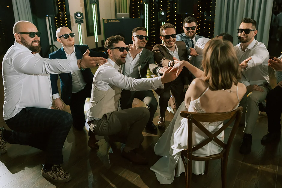 Dworek Kociołek, sala weselna małopolskie, sala weselna Myslenice, sala weselna Kraków, fotograf Kraków, fotograf ślubny, kamerzysta ślubny dj na wesele Kraków, sala weselna. zdjęcia analogiem na weselu, kamera vhs