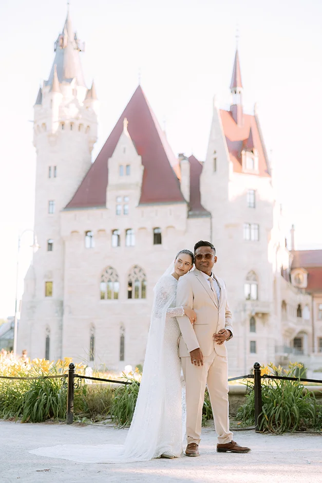 Zamek Moszna, sesja ślubna, fotograf ślubny, kamerzysta na wesele, pozy ślubne, fotograf śląsk, kamerzysta śląsk