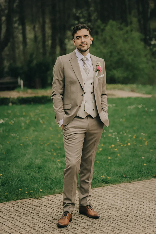 Dworek Kociołek, sala weselna małopolskie, sala weselna Myslenice, sala weselna Kraków, fotograf Kraków, fotograf ślubny, kamerzysta ślubny dj na wesele Kraków, sala weselna. zdjęcia analogiem na weselu, kamera vhs