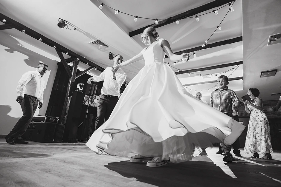 Sala weselna śląsk, Wesele Taaka Ryba,  Bazylika Matki Bożej Pokornej Rudy, Focus Group dj, dj śląsk, zespół na wesele śląsk, fotograf ślubny Katowice, fotograf Żory, fotograf Rybnik, fotograf Katowice, Biały Dom wesele, wesele Dom Przyjęć Iwona, wesele Montenegro Żory, wesele Aura Rybnik, wesele Premium Radlin, wesele Stara Palmiarnia, wesele Arkadia Radlin, fotograf Kastudio, fotograf foto Jedynak, foto Hojdys, fotograf Radosław Sobik, fotograf ślubny Pszczyna, fotograf ślubny Knurów