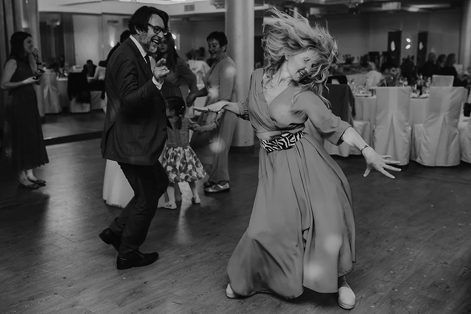 Nova Stodoła Kłomonice, Piotr Dziker, dj Częstochowa, fotograf Częstochowa, sala weselna Częstochowa, sala weselna śląsk, Sala Camilla Częstochowa, Lea sala weselna, Gracja dom weselny, Casablanca Częstochowa, Fleszka Studio, Foto na Czerwonym, Sfotografowani, Paweł Stec fotograf, fotograf Szymon Olma, fotograf na ślub, animacja na ślub Częstochowa