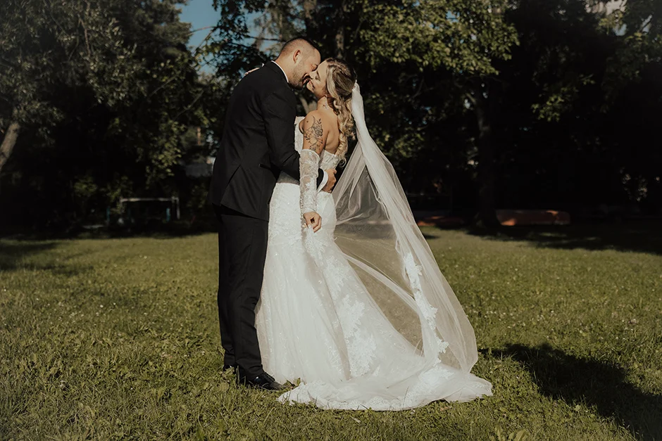 Kamerzysta na wesele, fotograf na ślub, sala weselna