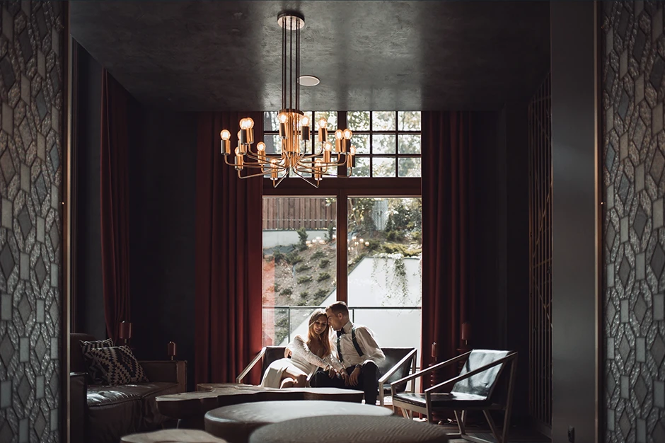 Sesja ślubna w hotelu, pomysł na sesję ślubną, sesja ślubna Zakopane, Nosalowy Park Hotel & Spa, sesja ślubna w wnętrzu