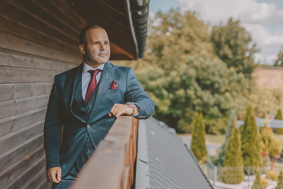 Sala weselna Kraków, fotograf Kraków, kamerzysta Kraków, dj Kraków, zespół wesele Kraków, atrakcje na wesele Kraków, fotograf ślubny Kraków