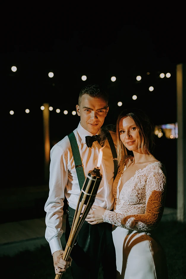 Ślub w plenerze Kraków, ślub humanistyczny Kraków, fotograf ślubny Kraków, wesele Ogród Brzoskwinia, sala weselna małopolskie, plener ślubny Morskie Oko, plener ślubny w górach, Crystal Palace, Sala Weselna Tiffany,  Pałac Goetz, Pałac pod Baranami, Dwór Sieraków, Stara zajezdnia Kraków, Cztery Kadry, Malachite Meadow, Marcin Orzolek