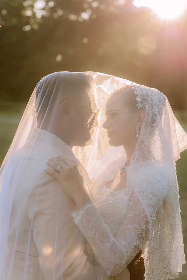 Zamek Moszna, sesja ślubna, fotograf ślubny, kamerzysta na wesele, pozy ślubne, fotograf śląsk, kamerzysta śląsk