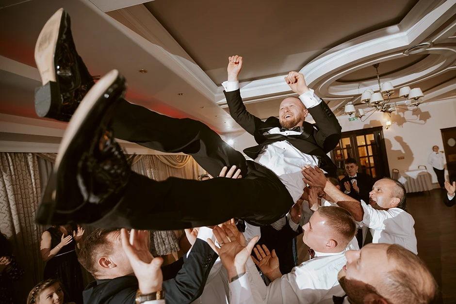 Dworek Mariański, sala weselna Częstochowa, fotograf Częstochowa, zespół weselny Częstochowa, dj Częstochowa, kamerzysta Częstochowa