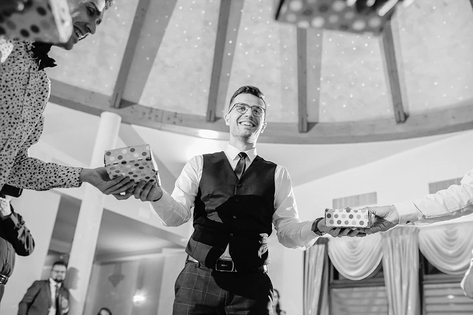 Wesele Leśna Perła, Wesele Leśna Perła Rudziniec, sala weselna Strzelce, sala weselna Kędzierzyn Koźle, sala weselna Gliwice, sala weselna śląsk, fotograf ślub Gliwice, fotograf ślub Śląsk, fotograf ślub Rybnik, fotograf ślub Stzrelce, fotograf ślub Tworóg, zespół na ślub Gliwice, zespół na Ślub Strzelce, zespół na ślub śląsk, dj ślub śląsk, dj ślub Radlin, dj ślub Strzelce, dj ślub Tworóg, dj ślub Pyskowice, fotograf Pyskowice