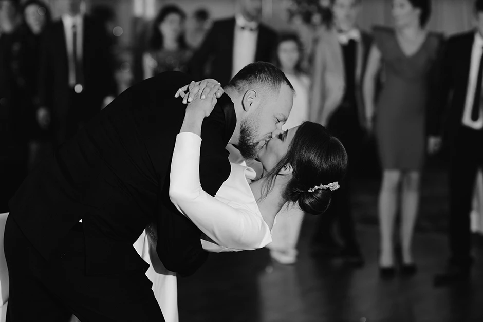 Dworek Mariański, sala weselna Częstochowa, fotograf Częstochowa, zespół weselny Częstochowa, dj Częstochowa, kamerzysta Częstochowa