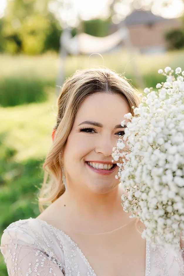 Fotograf Kraków, reportaż ślubny z sali weselnej w Małopolsce, styl rustykalny, kamerzysta, wedding content creator Kraków