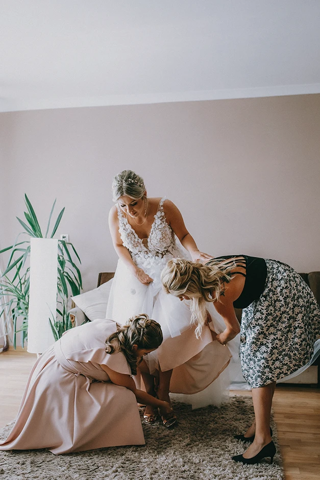 Sala Orchidea, Wesele Orchidea, Sala Bankietowa Orchidea, Zespół Fantazja, Plener ślubny Krowiarki, plener ślubny pałac w Krowiarkach, sesja Krowiarki, fotograf Częstochowa, fotograf Włoszczowa, fotograf Piotrków, fotograf ślubny Częstochowa, sala weselna Włoszczowa, sala weselna Częstochowa, sala weselna Radomsko, fotograf Radomsko