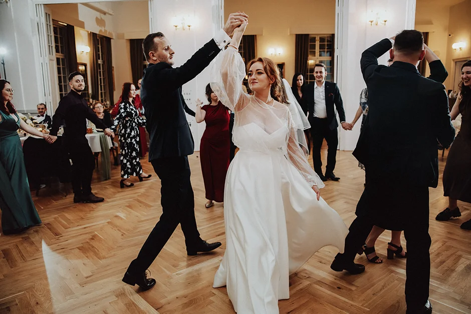 Fotografia ślubna – uchwycenie niezapomnianych chwil z Twojego ślubu