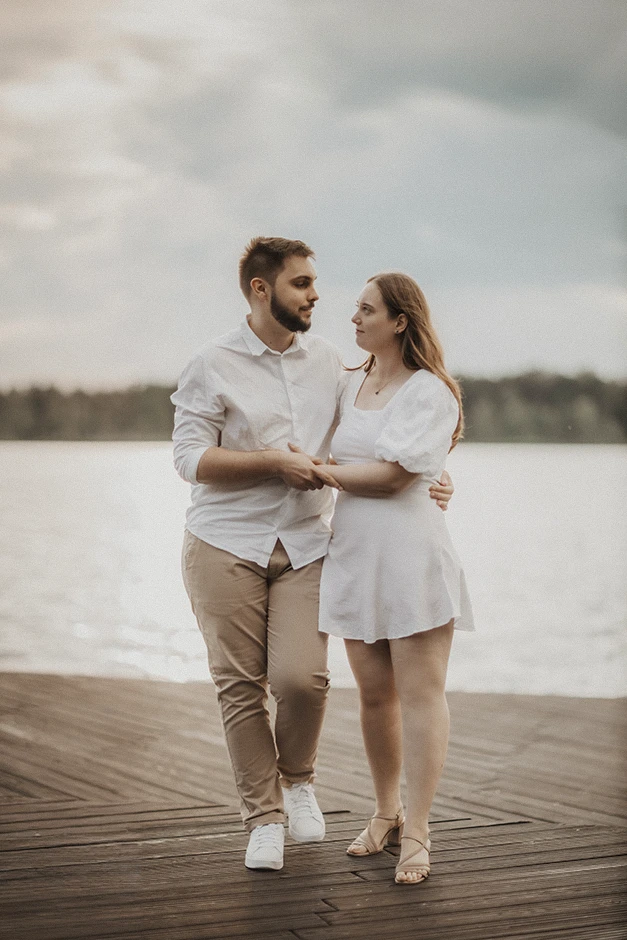 Sesja narzeczeńska, sesja pary, sesja przedślubna, jezioro Paprocany, fotograf Tychy, sala weselna Tychy