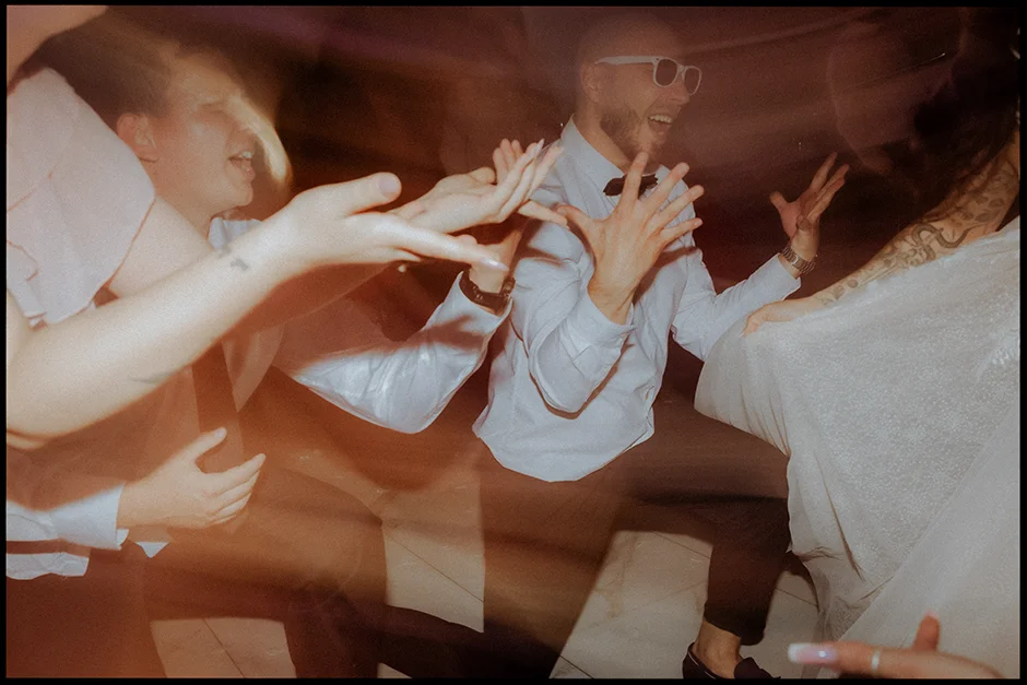 Arkadia Żory. Naturalna fotografia ślubna, elegancka sala i wyjątkowa atmosfera przyjęcia.