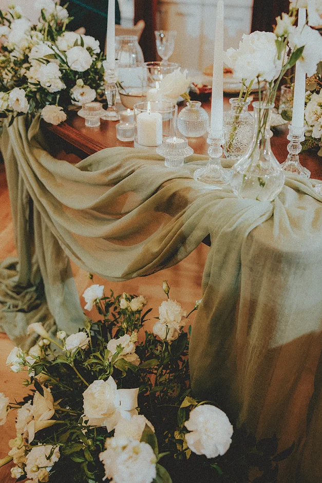 Dekoracje sali weselnej – elegancki wystrój na Twoje wesele