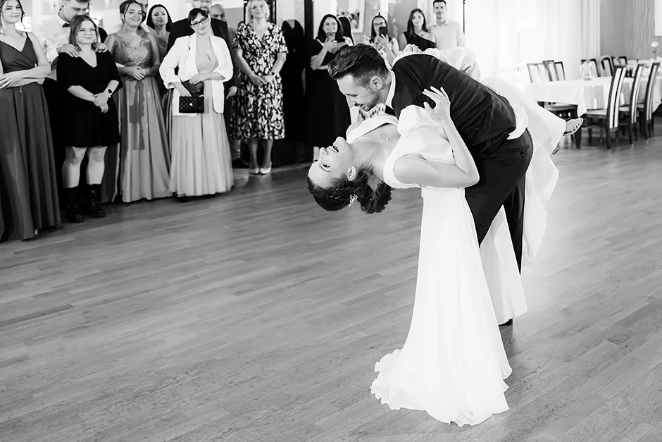 Fotograf kamerzysta śląsk, sala weselna, Sala Arkadia, dj na wesele, fotograf na wesele, zespół weselny