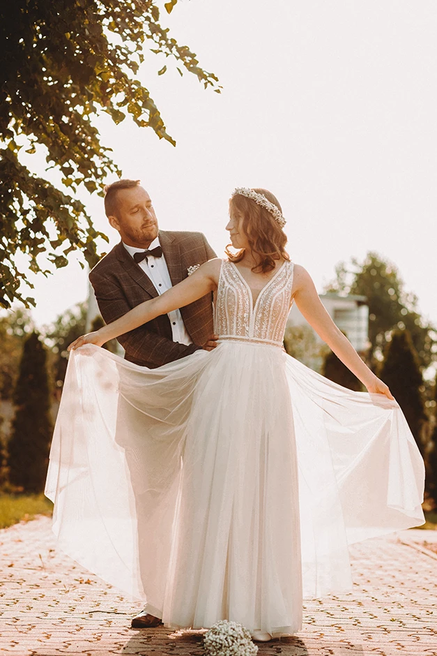 Sala weselna Lubliniec, fotograf Lubliniec, kamerzysta Lubliniec, zespół weselny Lubliniec, dj Lubliniec, atrakcje weselne Lubliniec, fotograf ślub Lubliniec