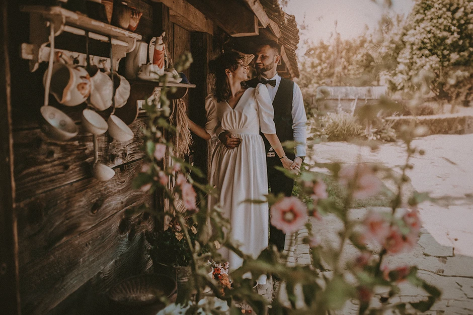 Sesja ślubna, plener ślubny, fotograf ślubny, fotograf wesele, Ogrody Kapias, sesja Ogrody Kapias, fotograf Tychy, fotograf Pszczyna, sala weselna, fotograf cennik,