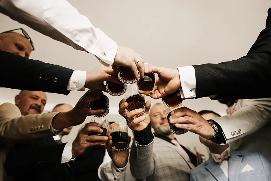 Kamerzysta na wesele, fotograf na ślub, sala weselna