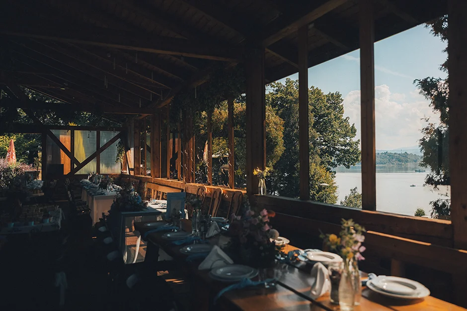 Ślub plenerowy z widokiem na jezioro śląsk, fotograf i kamerzysta