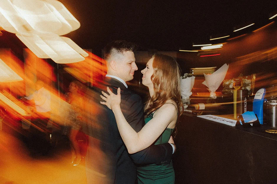 Film ślubny, zdjęcia ślubne, dj na wesele, zespół wesele, sala weselna, ślub plenerowy, ślub cywilny, sesja ślubna, dobry fotograf, polecany fotograf, sesja nocna, zdjęcia z ślubu, sala weselna małopolskie, Restauracja Arboretum