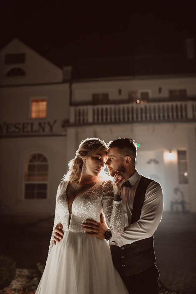 Biała Perła Radziemice, wesele Biała Perła, Mistrzowskie Wesele, fotograf ślubny Polska, fotograf ślubny Częstochowa, fotograf ślubny Lubliniec, plener ślubny Krowiarki, wesele Kleopatra Częstochowa, sala weselna Częstochowa, wesele Amaro de sa, sala weselna Amorek, Foto Wiśniewski, Arka Foto-video, fotograf Kinga Wnuk, sala weselna śląsk, fotograf Katarzyna Ledwoń