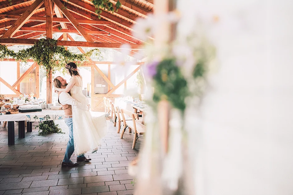 Ślub plenerowy z widokiem na jezioro śląsk, fotograf i kamerzysta