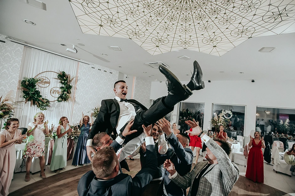 Ślub plenerowy, ślub humanistyczny, fotograf śląsk, fotograf dąbrowa górnicza, fotograf ślubny śląsk, sala weselna śląsk, sala weselna Katowice, sala weselna Dąbrowa, sala weselna Gliwice, zespół weselny Gliwice, dj na wesele Katowice, dj śląsk, zespół weselny śląsk, Gościniec Paradise, ślub w plenerze, sala weselna Siemianowice, sala weselna ślub w plenerze