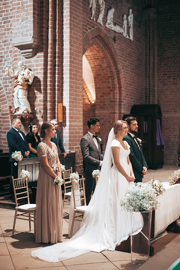 Sala weselna śląsk, Wesele Taaka Ryba,  Bazylika Matki Bożej Pokornej Rudy, Focus Group dj, dj śląsk, zespół na wesele śląsk, fotograf ślubny Katowice, fotograf Żory, fotograf Rybnik, fotograf Katowice, Biały Dom wesele, wesele Dom Przyjęć Iwona, wesele Montenegro Żory, wesele Aura Rybnik, wesele Premium Radlin, wesele Stara Palmiarnia, wesele Arkadia Radlin, fotograf Kastudio, fotograf foto Jedynak, foto Hojdys, fotograf Radosław Sobik, fotograf ślubny Pszczyna, fotograf ślubny Knurów